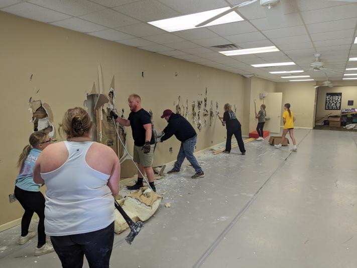 Calhoun County Phoenix - Staff Photo - Create Article