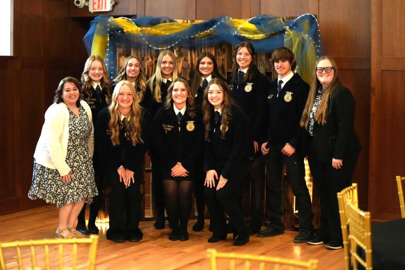 Calhoun County Phoenix - Staff Photo - Create Article