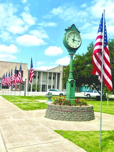 Calhoun County Phoenix - Staff Photo - Create Article
