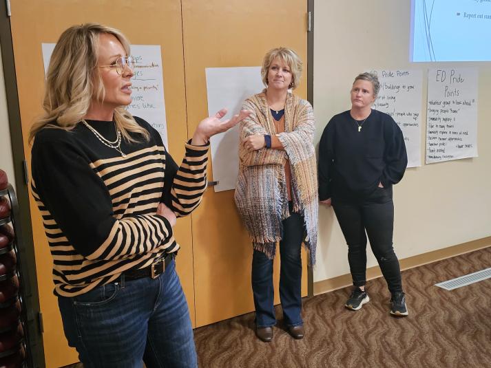 Calhoun County Phoenix - Staff Photo - Create Article