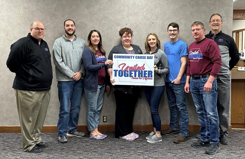 Calhoun County Phoenix - Staff Photo - Create Article