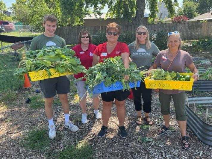 Calhoun County Phoenix - Staff Photo - Create Article